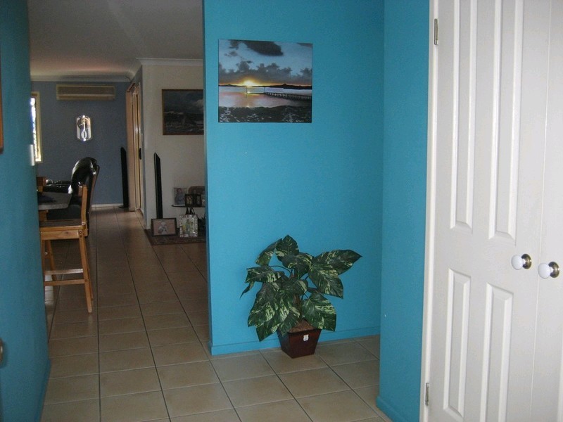 18 Crosby Crescent, Raceview QLD 4305