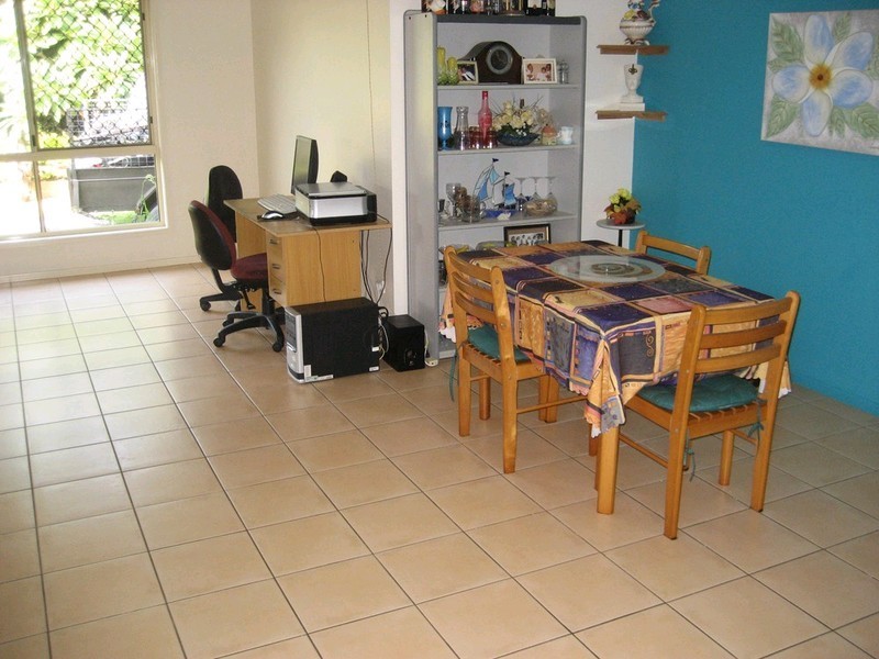 18 Crosby Crescent, Raceview QLD 4305