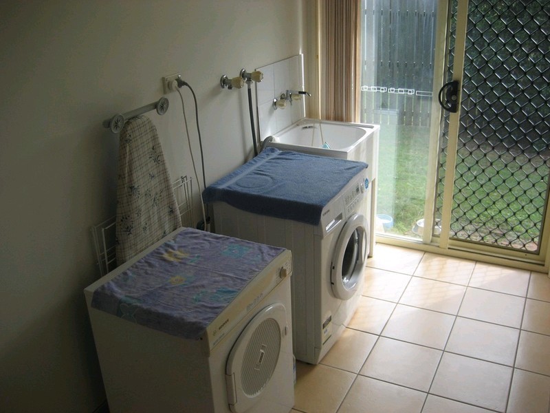 18 Crosby Crescent, Raceview QLD 4305