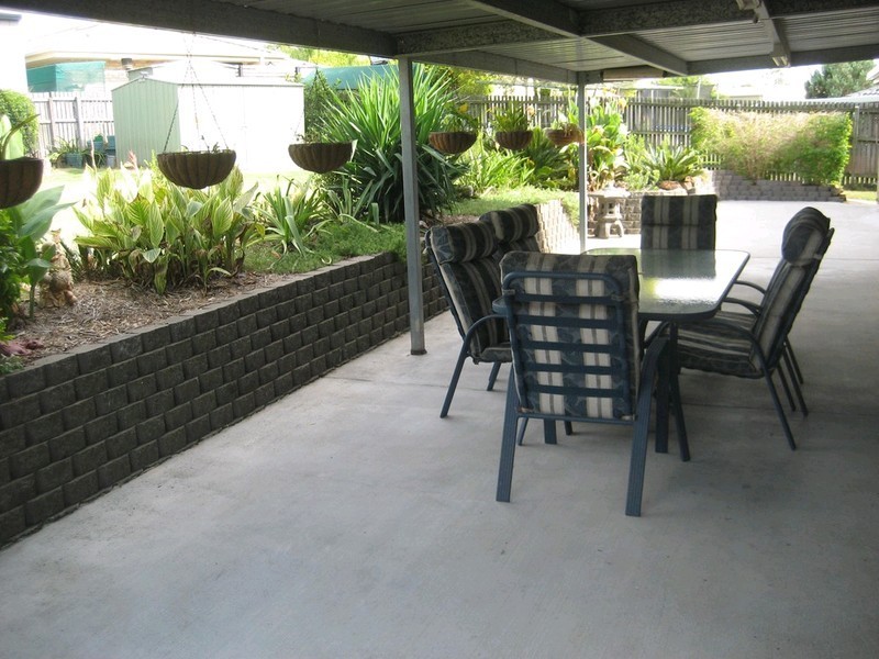 32 Arabian Close, Yamanto QLD 4305