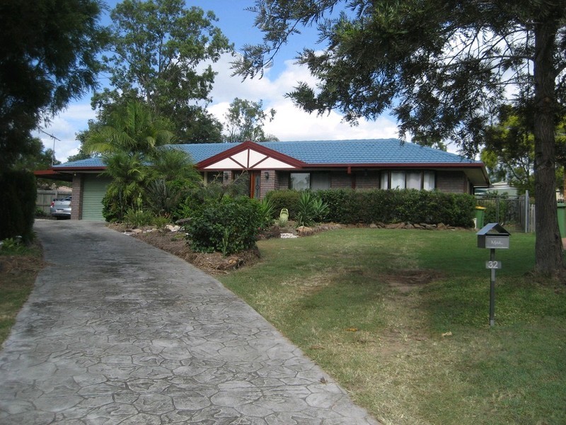 32 Arabian Close, Yamanto QLD 4305