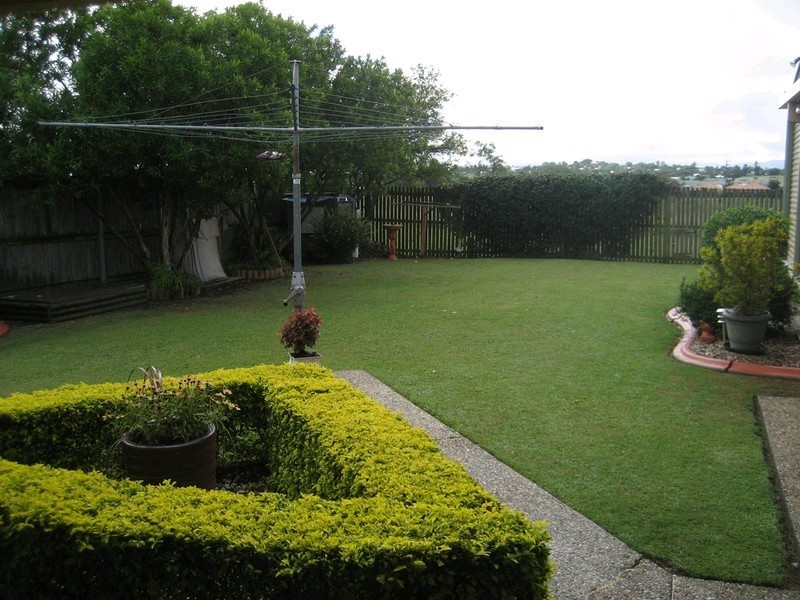 10 Ashvale Street, Flinders View QLD 4305