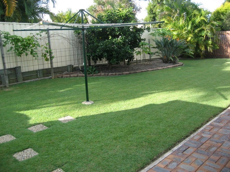 28 Blenheim Crescent, Yamanto QLD 4305