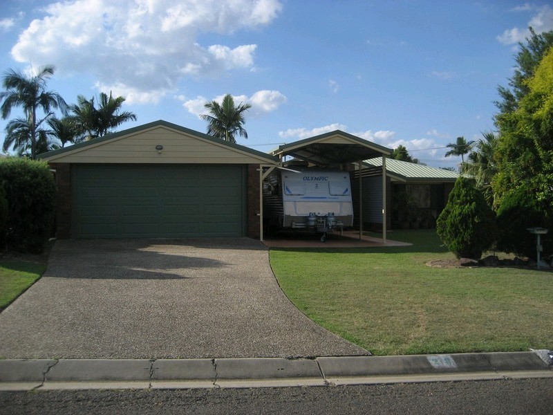 28 Blenheim Crescent, Yamanto QLD 4305
