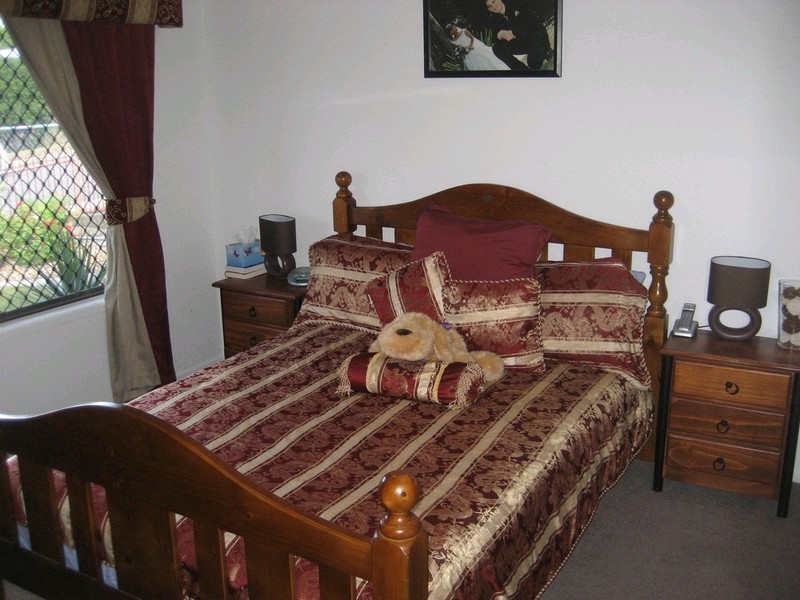 2 Maitland Street, Churchill QLD 4305