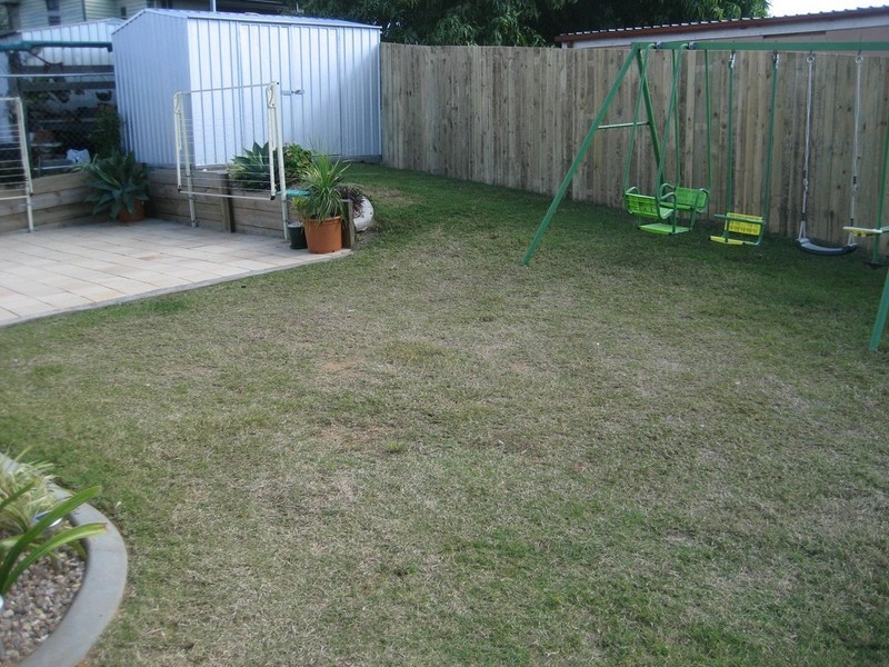 2 Maitland Street, Churchill QLD 4305