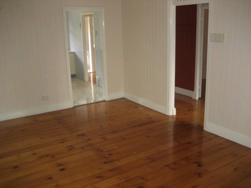 5 Stephenson Street, Sadliers Crossing QLD 4305