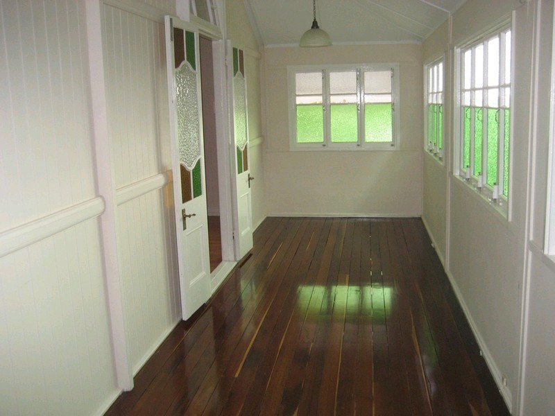 5 Stephenson Street, Sadliers Crossing QLD 4305