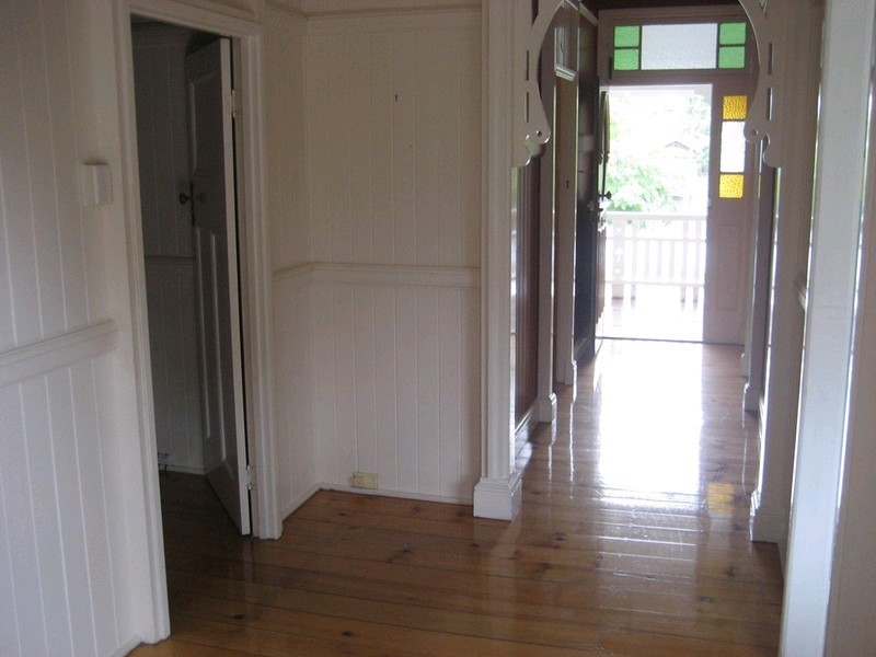 5 Stephenson Street, Sadliers Crossing QLD 4305