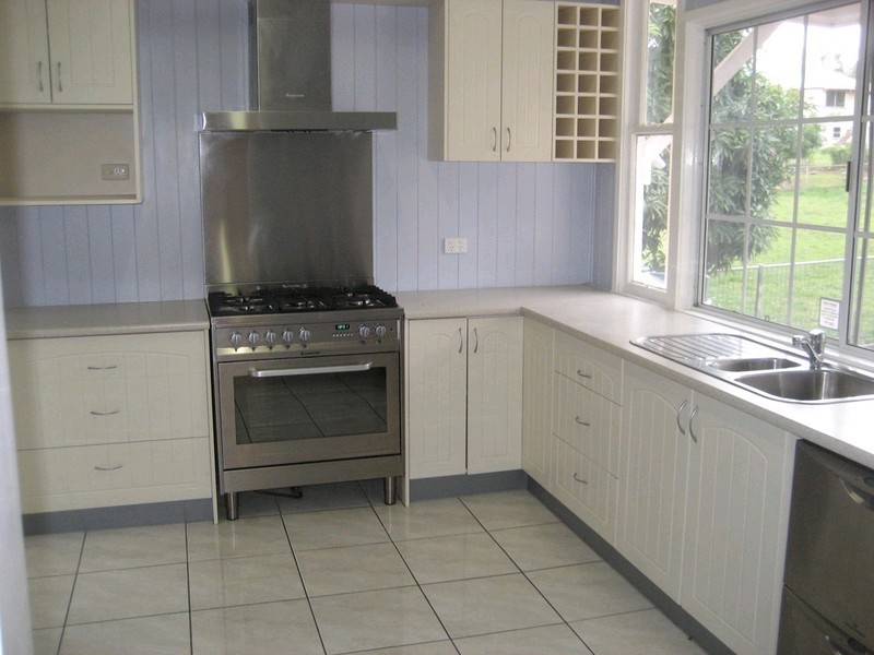 5 Stephenson Street, Sadliers Crossing QLD 4305