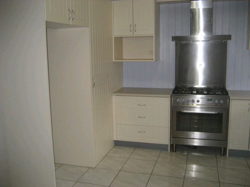 5 Stephenson Street, Sadliers Crossing QLD 4305