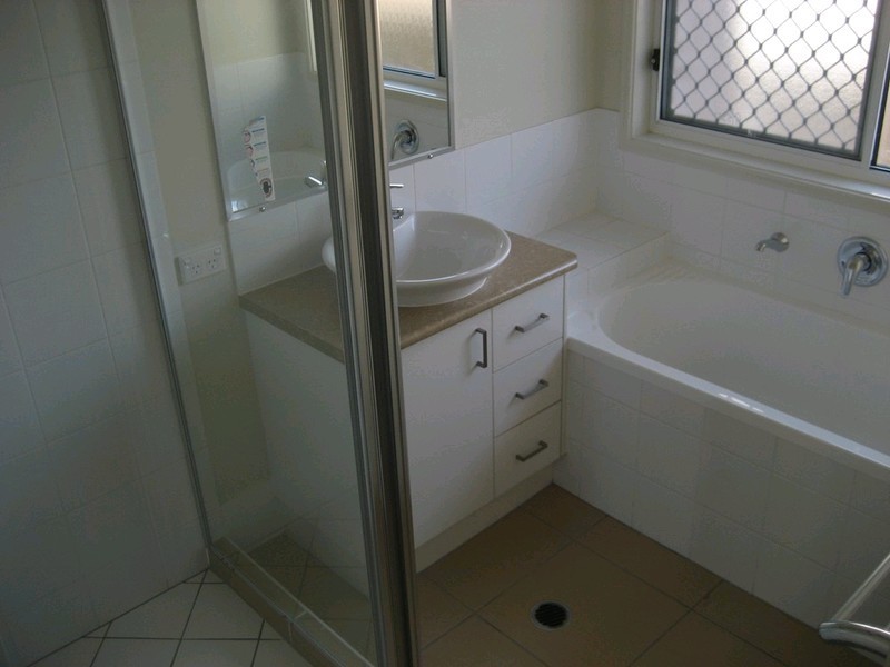 200 Ripley Road, Flinders View QLD 4305