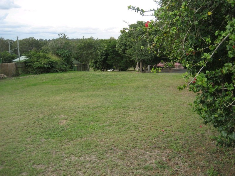 32 Thomas Street, Blackstone QLD 4304