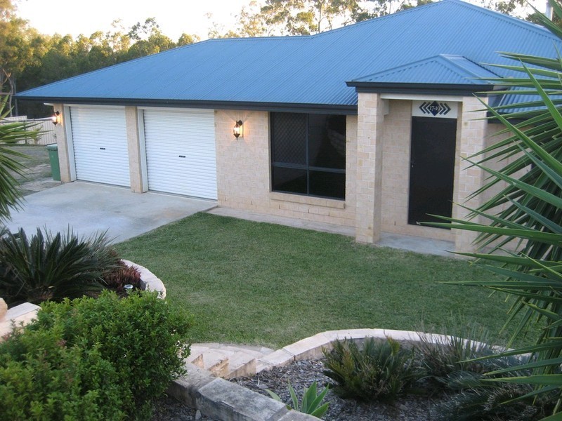 17 Newsky Court, Deebing Heights QLD 4306