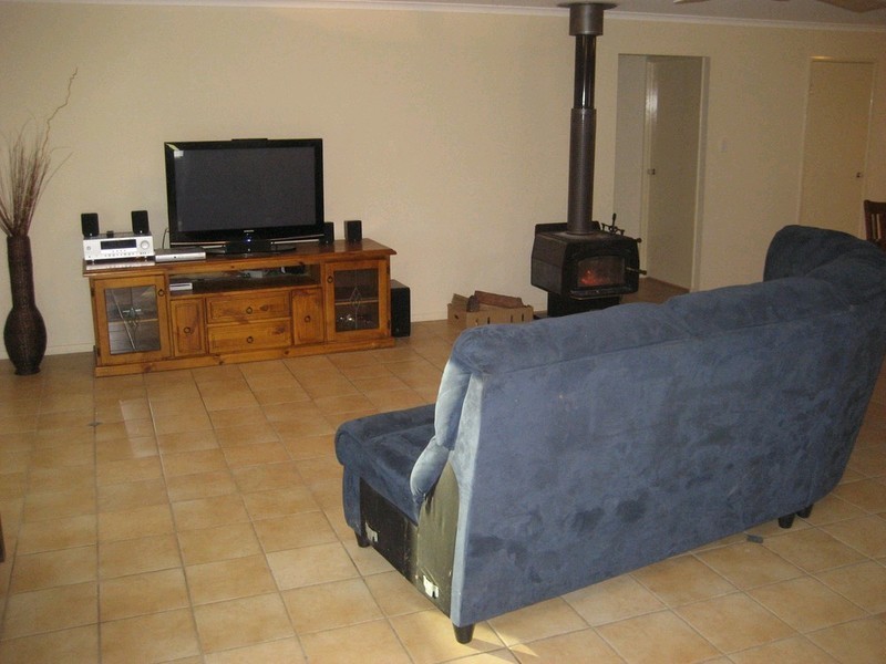 17 Newsky Court, Deebing Heights QLD 4306