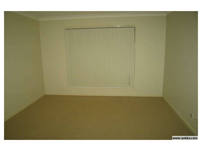 6 Bosswood Court, Yamanto QLD 4305