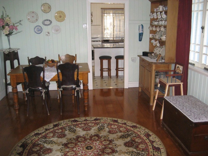 62 Whitehill Road, Eastern Heights QLD 4305