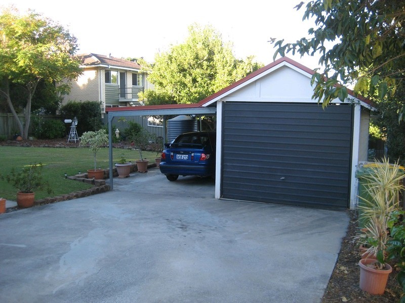 62 Whitehill Road, Eastern Heights QLD 4305