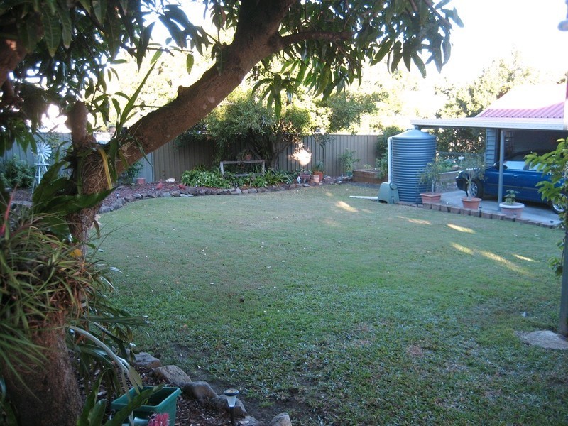 62 Whitehill Road, Eastern Heights QLD 4305