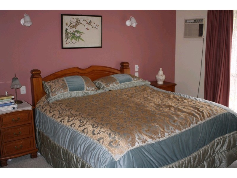 22 Sheppey Place, Yamanto QLD 4305