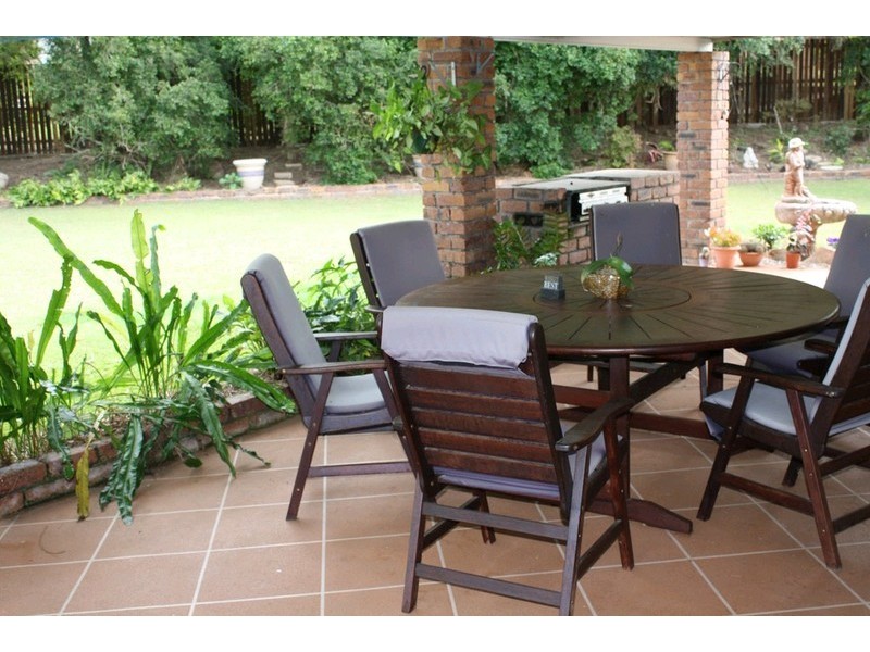 22 Sheppey Place, Yamanto QLD 4305