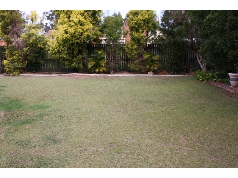 22 Sheppey Place, Yamanto QLD 4305