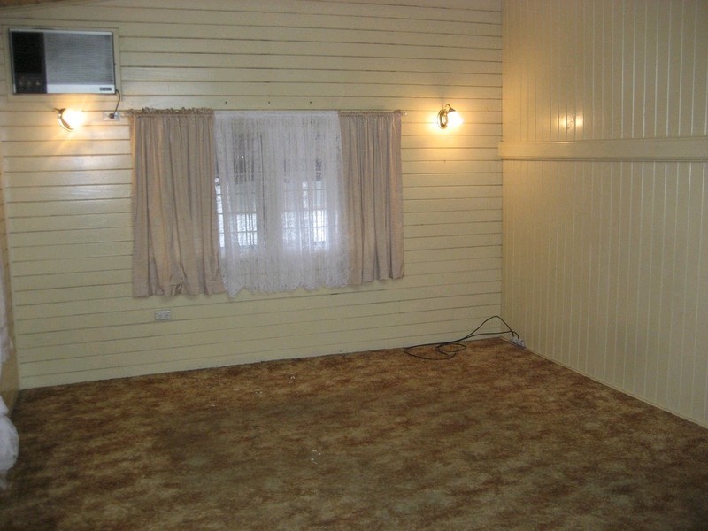 71 Warwick Road, Ipswich QLD 4305