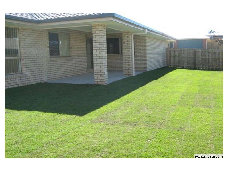 4 Josh Court, Flinders View QLD 4305