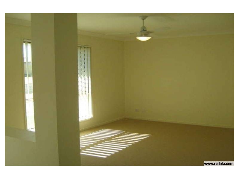 4 Josh Court, Flinders View QLD 4305