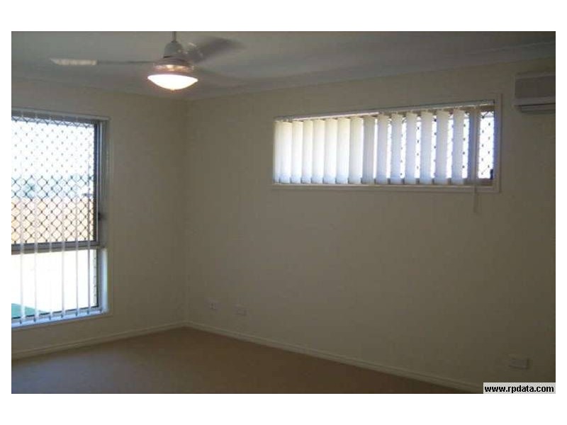 4 Josh Court, Flinders View QLD 4305