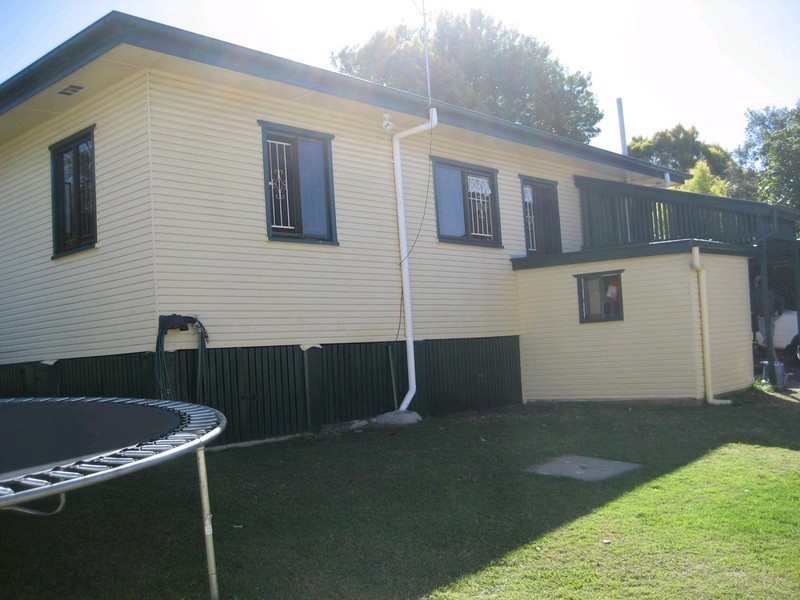 52 Frederick Street, Eastern Heights QLD 4305
