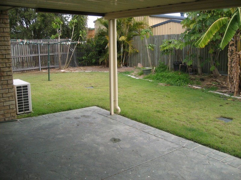 5 Bangalow Crescent, Raceview QLD 4305