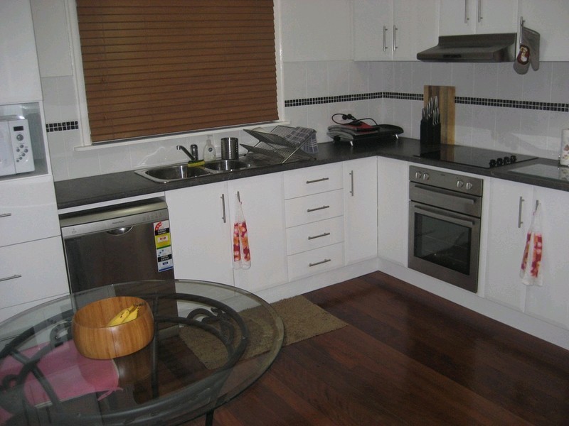 7 Woodgate Street, Churchill QLD 4305