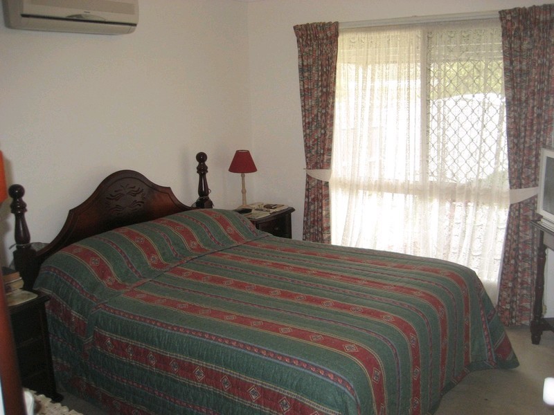 128 Equestrian Drive, Yamanto QLD 4305