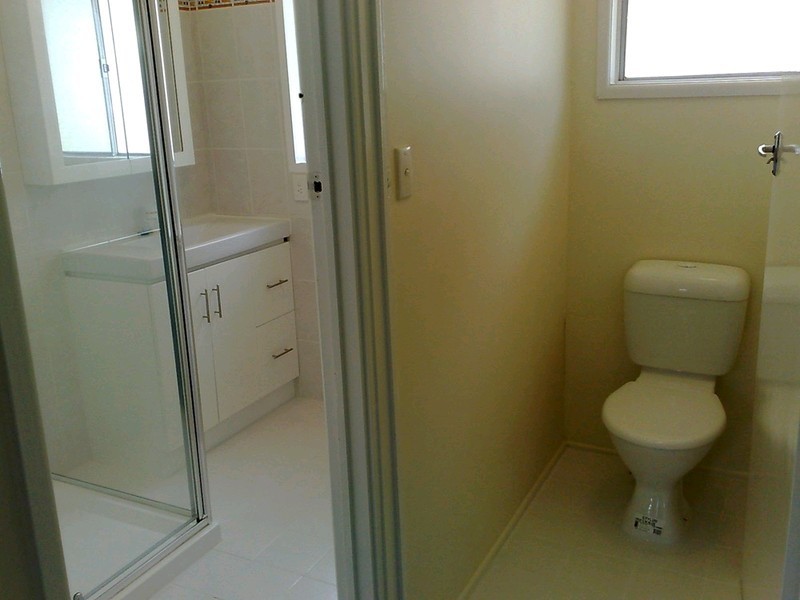 13 John Street, Bundamba QLD 4304