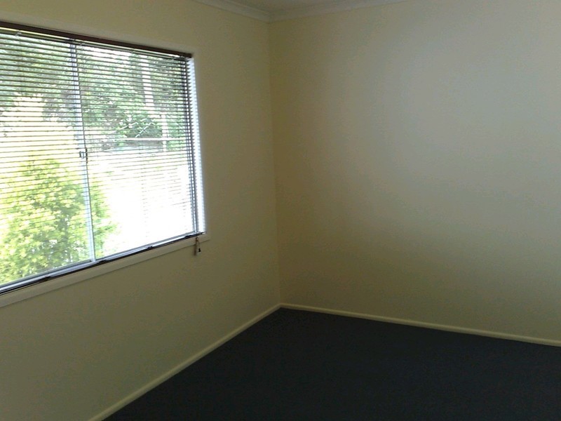 13 John Street, Bundamba QLD 4304