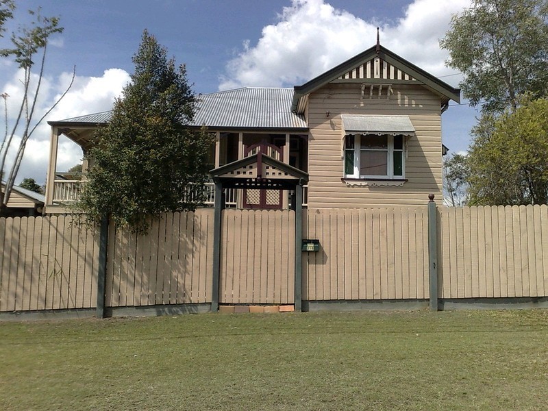 218 Warwick Road, Churchill QLD 4305