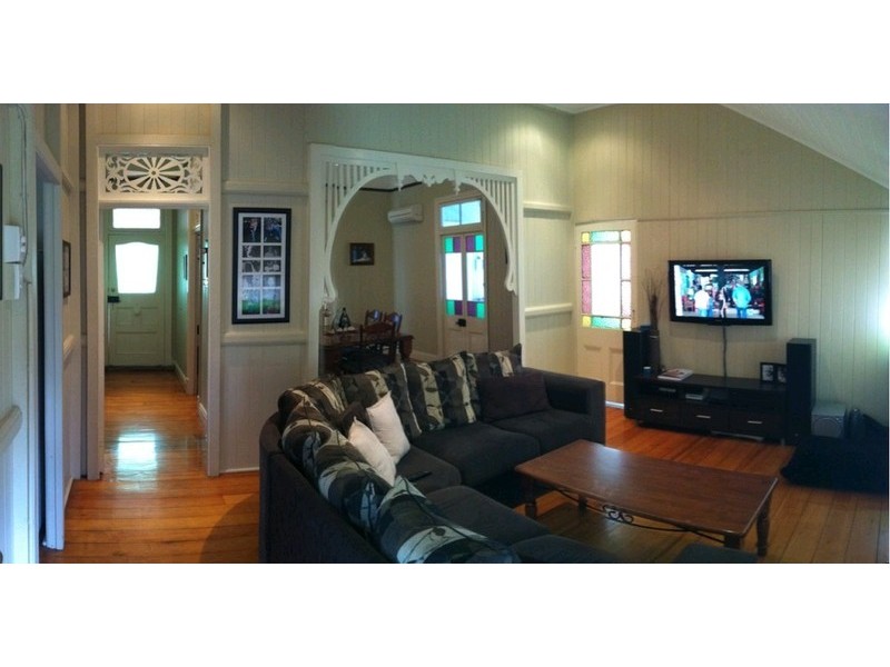 218 Warwick Road, Churchill QLD 4305