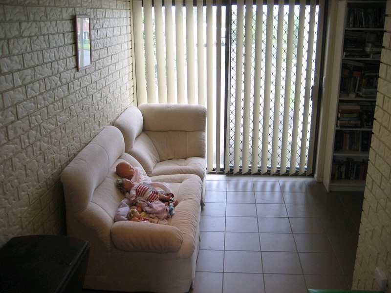 8 Lloyd George Street, Eastern Heights QLD 4305