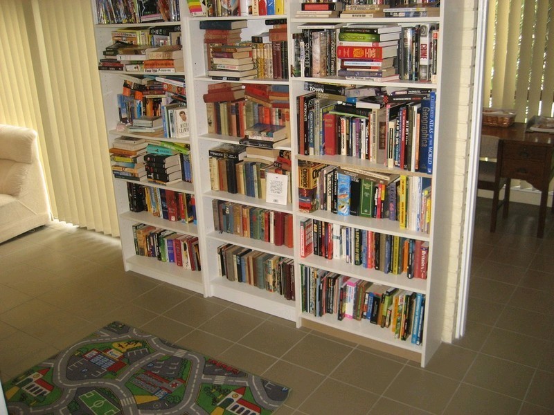 8 Lloyd George Street, Eastern Heights QLD 4305