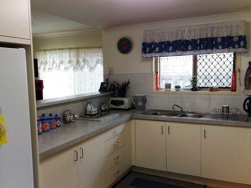 20 Elmhurst Crescent, Flinders View QLD 4305