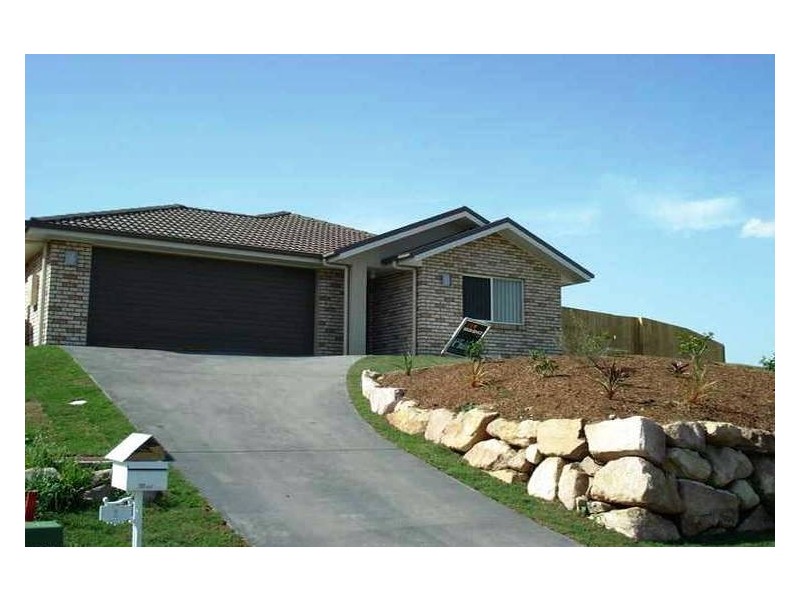 1 Jonathon Court, Flinders View QLD 4305