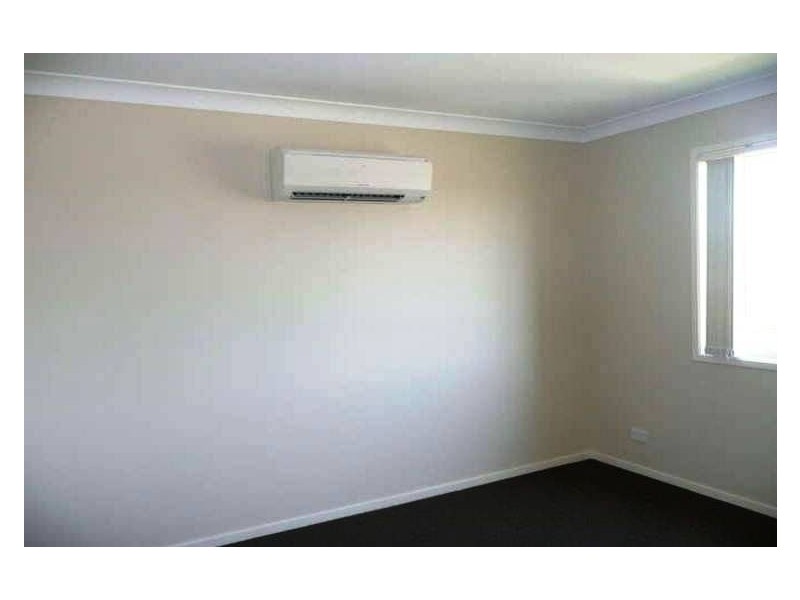 1 Jonathon Court, Flinders View QLD 4305