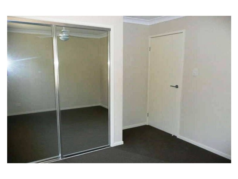 1 Jonathon Court, Flinders View QLD 4305