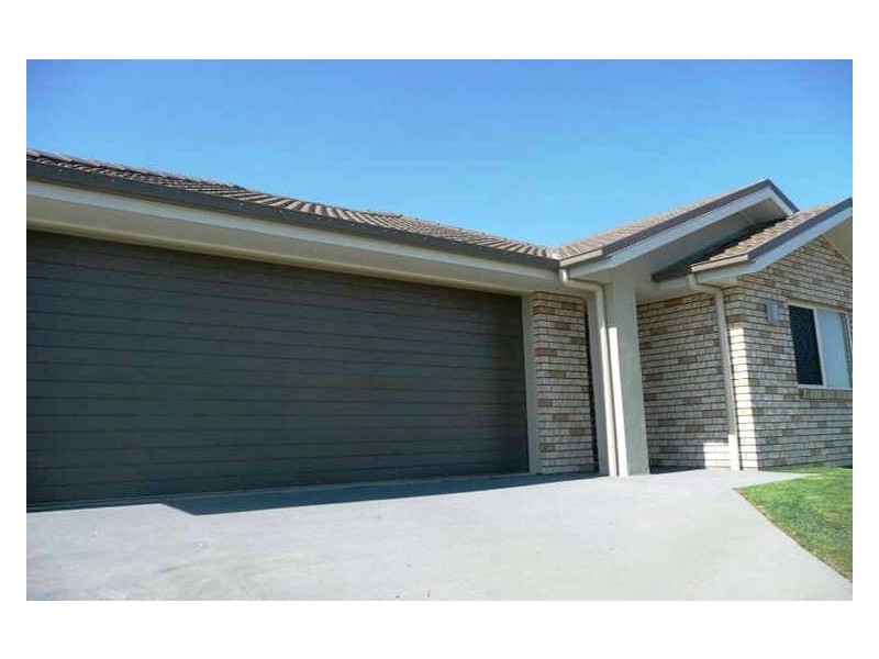 1 Jonathon Court, Flinders View QLD 4305