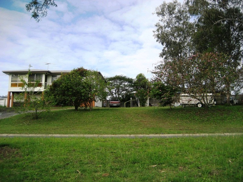 51 Tristania Street, Yamanto QLD 4305