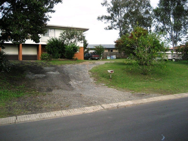 51 Tristania Street, Yamanto QLD 4305