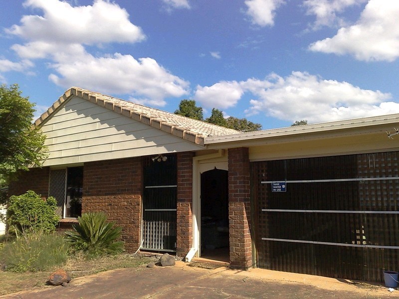 30 Prunda Parade, Raceview QLD 4305