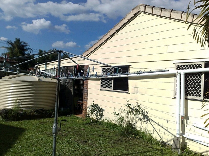 30 Prunda Parade, Raceview QLD 4305