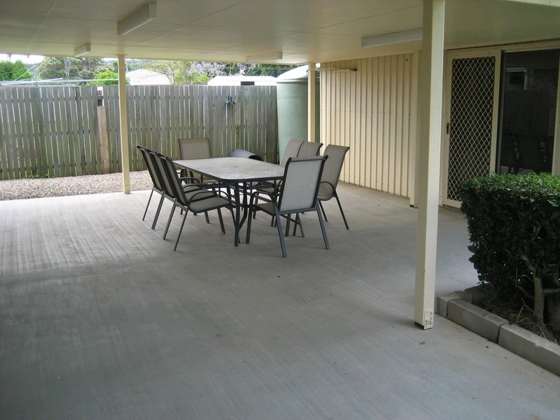 8 Dellvene Crescent, Rosewood QLD 4340